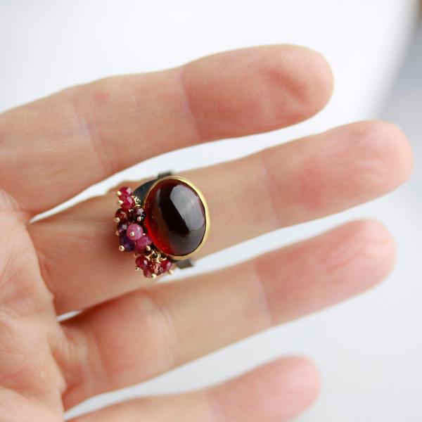 Garnet Ring with Amethyst, Ruby and Sapphire Fringe. Size 7. picture