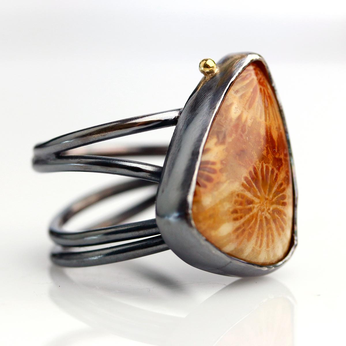 Fossil Coral with Gold Dot on a Swirled Band. Size 7. picture