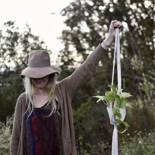 MACRAME PLANT HANGER