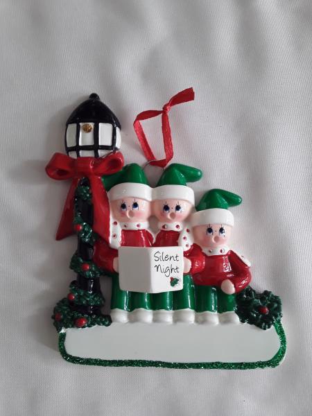 Caroler Family  (click to see variants) picture