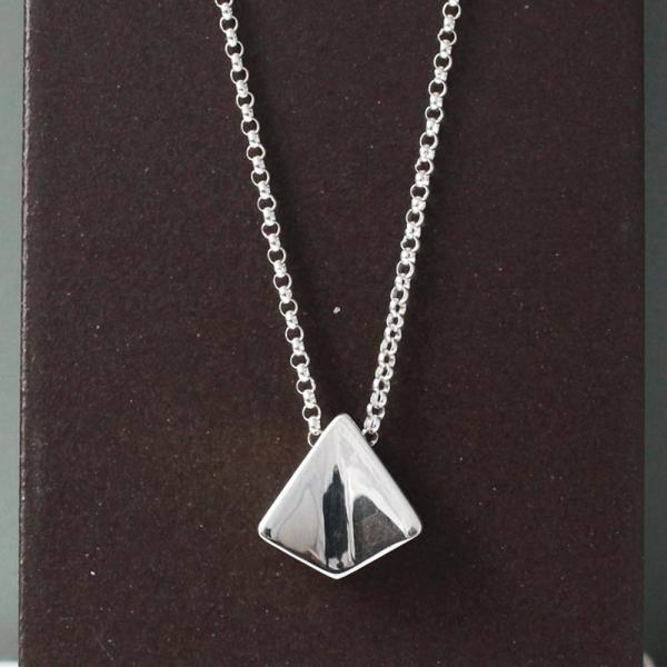 KITE Sterling Silver Pendant With High Polished Silver Finish | Adjustable Silver Chain