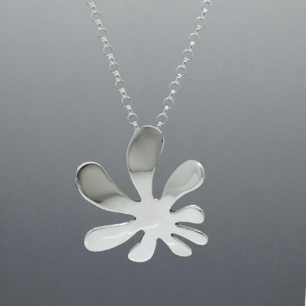 Anto Flower Sterling Silver Pendant With High Polished Silver Finish | Adjustable Silver Chain picture