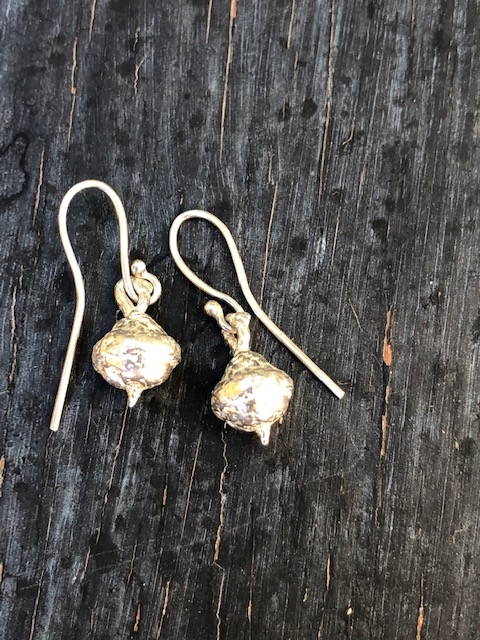 Tiny Willow Acorn earrings picture