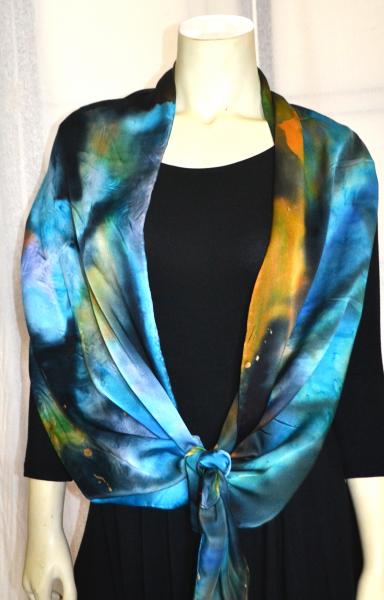 Blue Abstract scarf picture