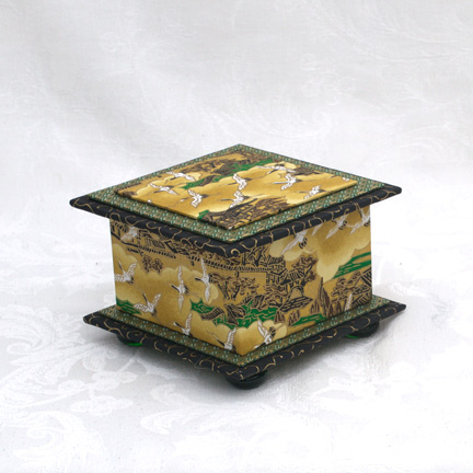 Ochre Cranes Washi Covered Box, 4.5"x 4.5" (brim to brim); 3.25" tall