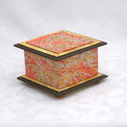 Orange Mums Washi Covered Box, 4.5"x 4.5" (brim to brim); 3.25" tall