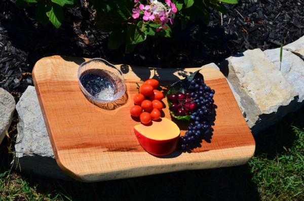 Maple Charcuterie board picture