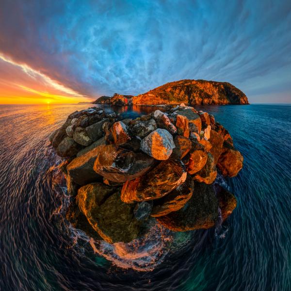 Riomaggiore Sunset Planet (untitled) picture