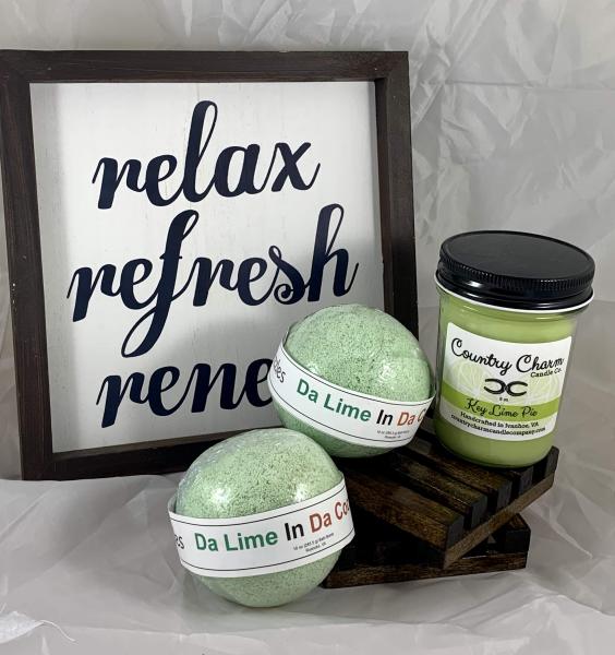 Key Lime Pie Bath Bomb Candle Gift Set | Gifts for Her | Self Care Gift Set | Gifts for 20 picture
