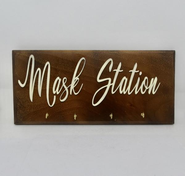 Mask Station-Brown