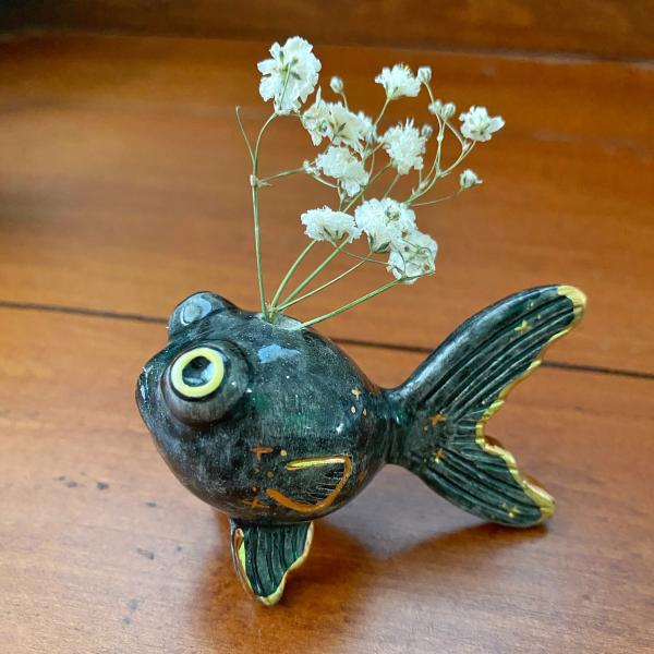 Pop Eyed Black Goldfish Flower Vase picture
