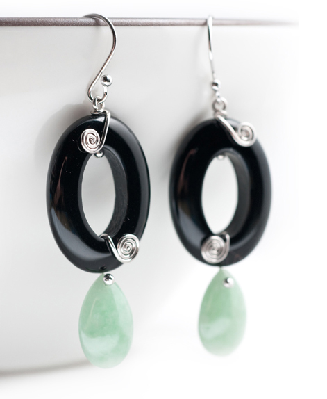 Jade & Onyx Earrings picture