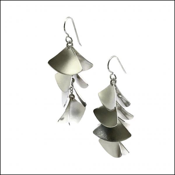 gingko leaves earrings picture