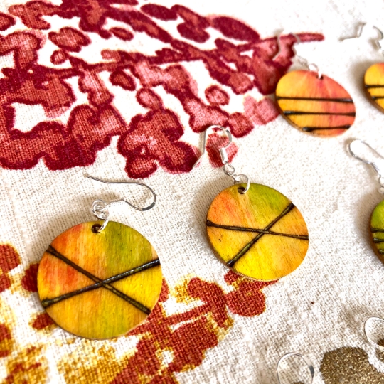 Wood earrings fall style, geometric line design earrings picture