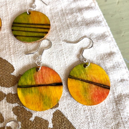 Wood earrings fall style, geometric line design earrings picture