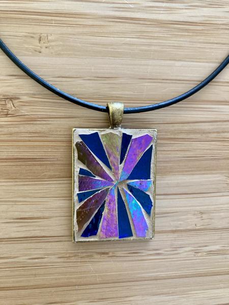 Starburst Design Mosaic Pendant picture