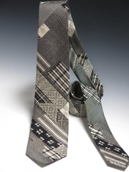 Black and White Tsumugi Silk Kimono Tie picture