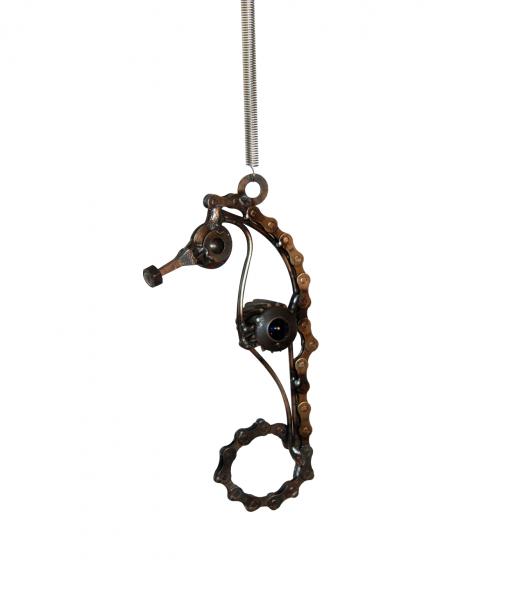 Small Bike Chain Seahorse Springer picture