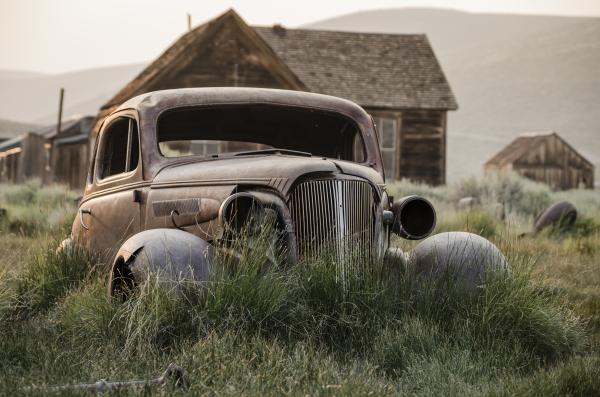 Set: Bodie Chevy and Bodie Dodge