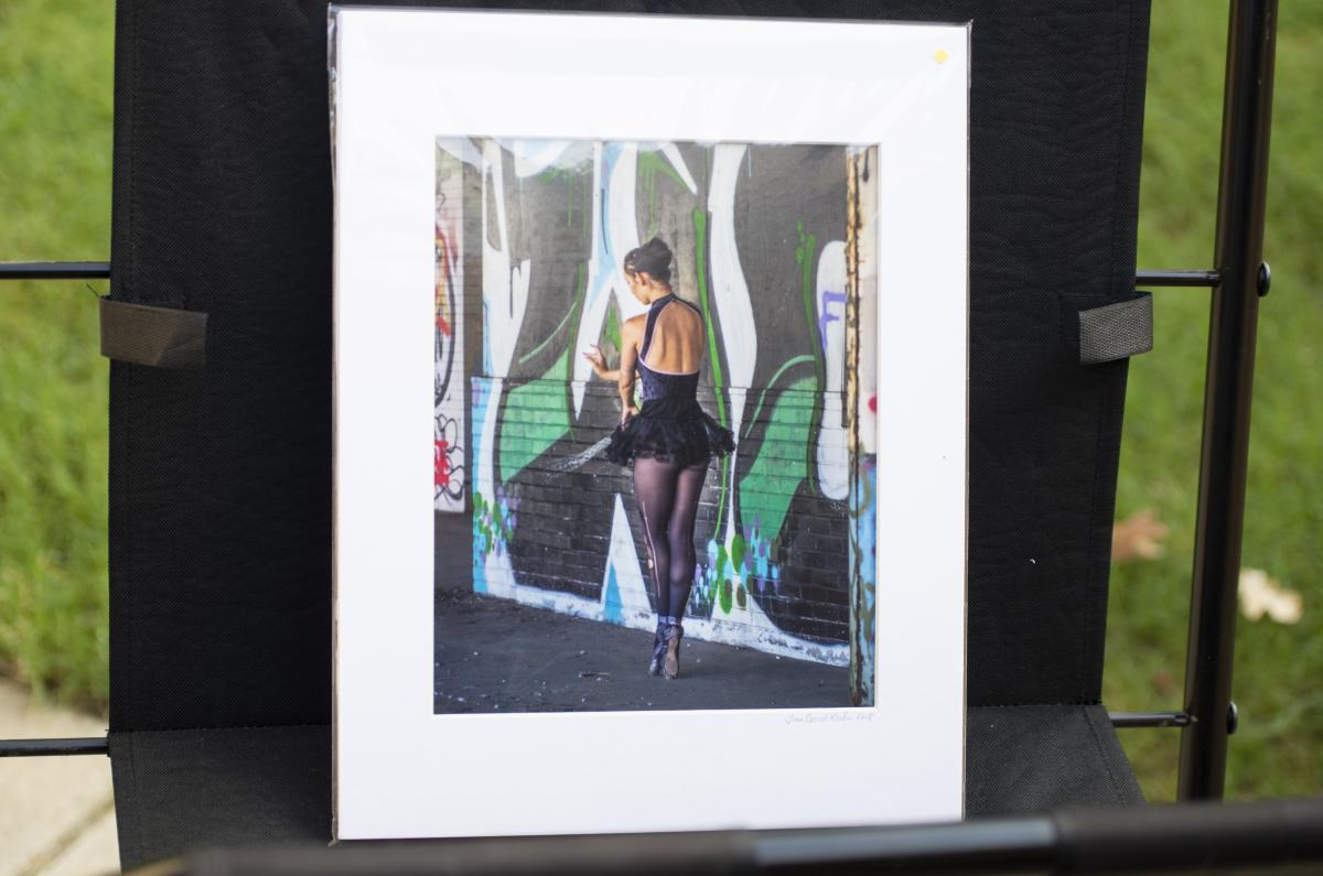 Train Station Dancer picture