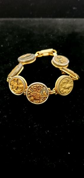 Victorian Picture Button Bracelet