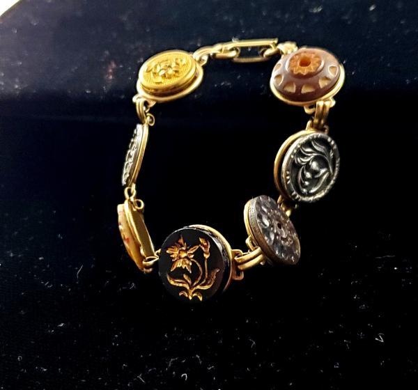 Victorian Button Sampler Bracelet picture