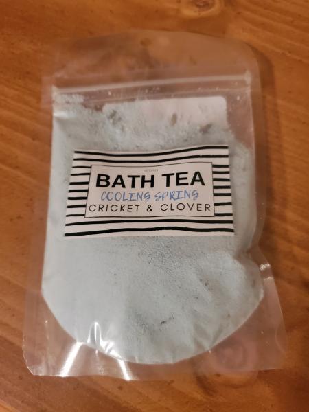 Vegan cooling spring bath tea