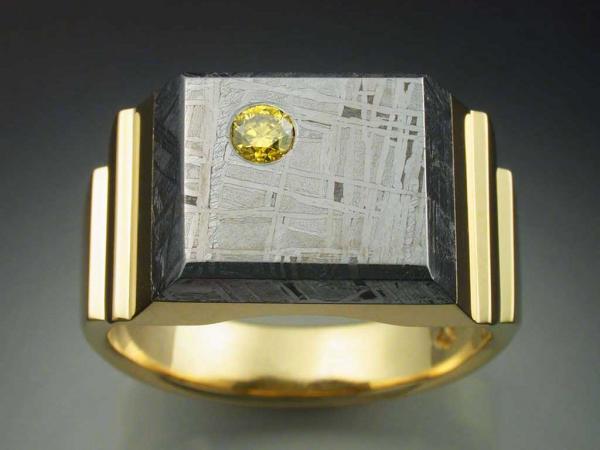 18k gold mans ring with yellow Diamond and Gibeon Meteorite picture