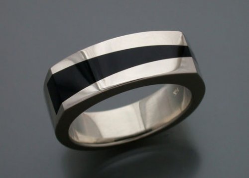 14k white gold Black Jade inlaid man's ring picture