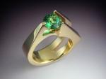 18k Gold Extraordinary Green Tourmaline ring