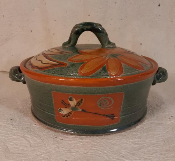 SHORT COVERED CASSEROLE