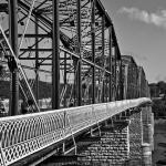 Walnut Street Bridge