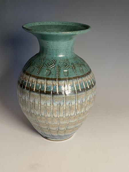Jade and blue vase