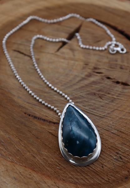 Teardrop Apatite Necklace picture