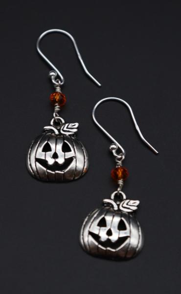 Jack o' Lantern Earrings picture