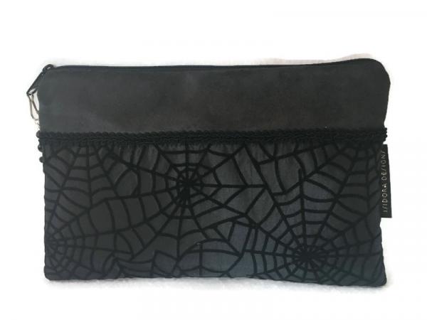 Spider Web purse - Black picture