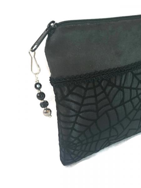 Spider Web purse - Black picture