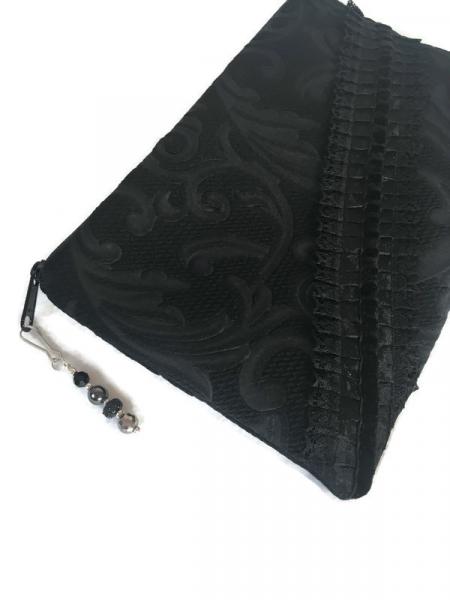 Clutch / Zipper Purse