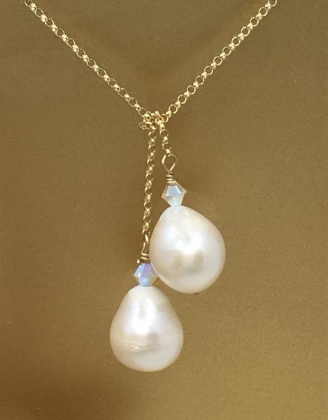 BAROQUE PEARL LARIAT picture