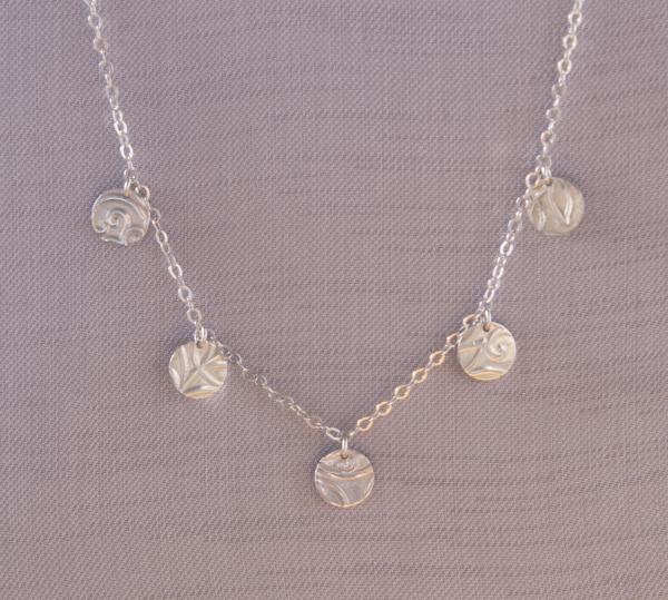 5 Disk Circle Necklace picture