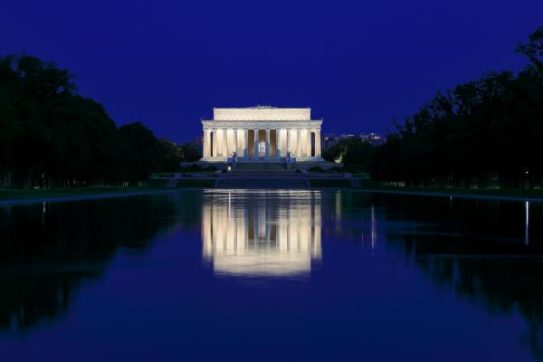 Lincoln Memorial picture