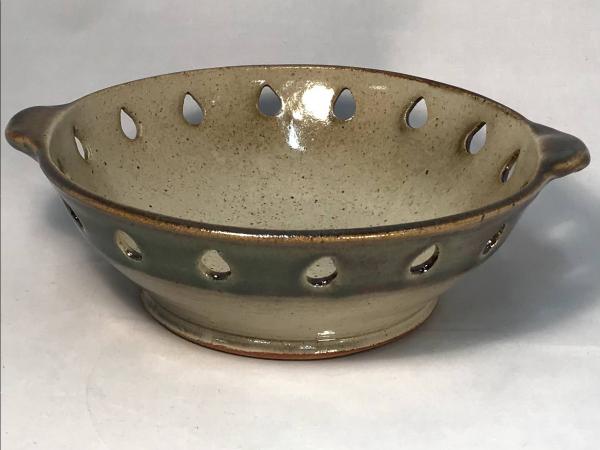 Cut-out Bowl picture
