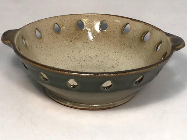 Cut-out Bowl picture