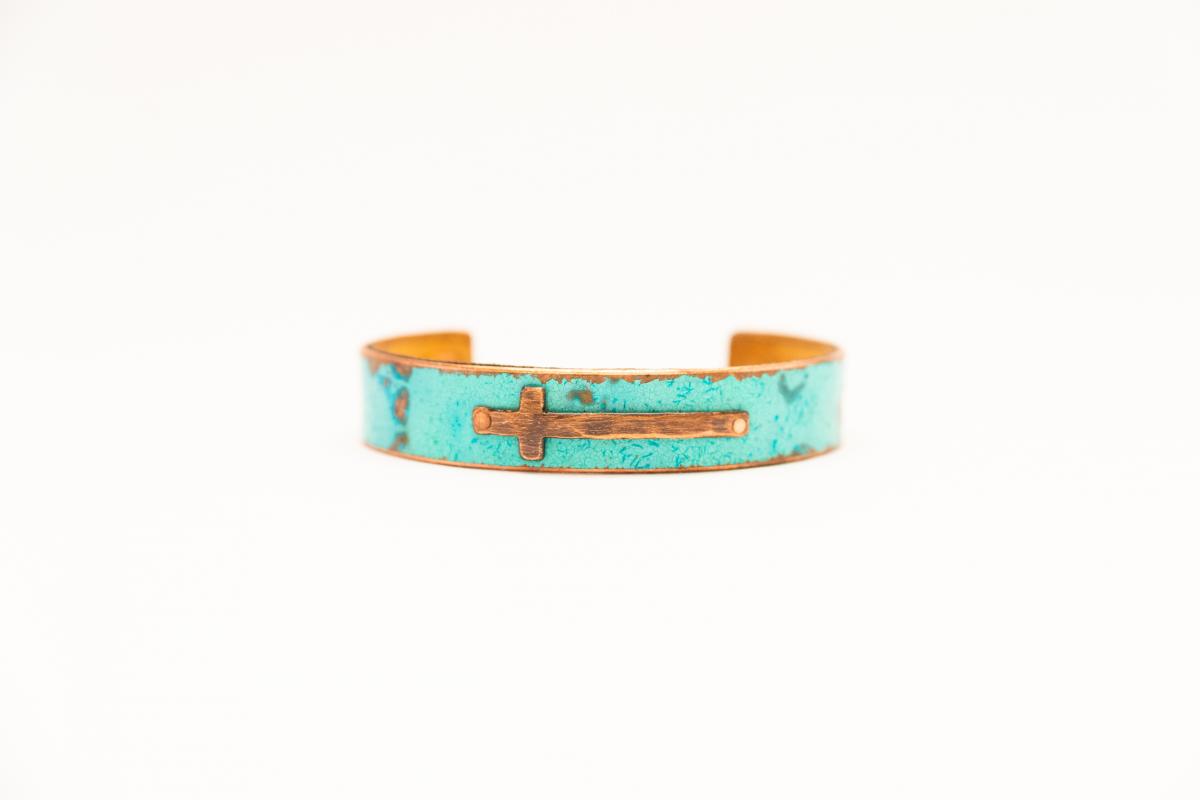 1/2" Cross Bracelet picture