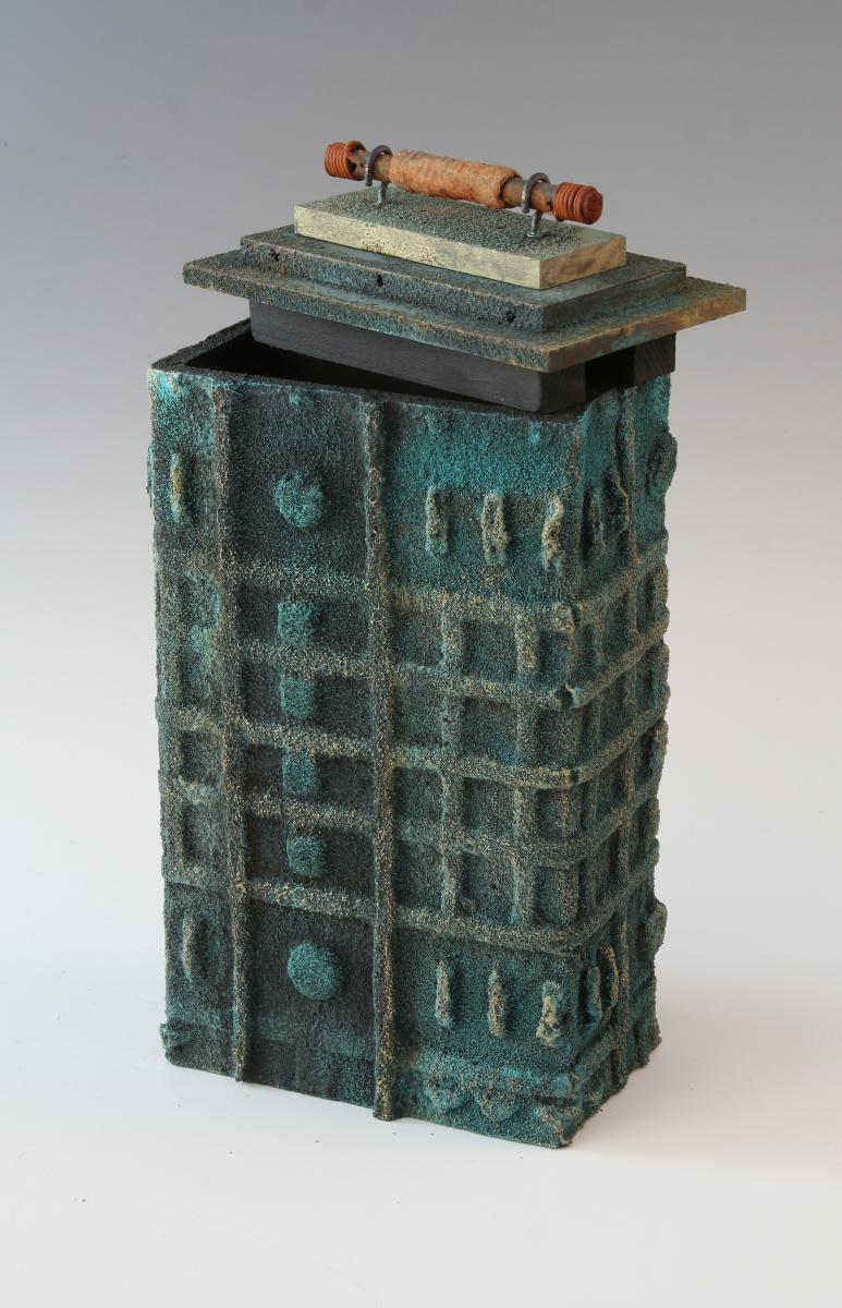 Box Totem #9580 picture