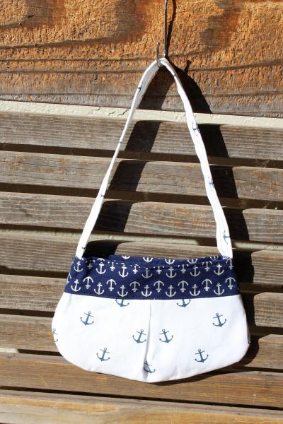 Anchors small bag, child sized or small purse.  Lined in Coordinated cotton