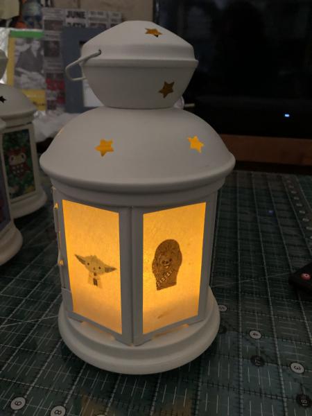 Star Wars, Yoda, Princess Leia Game Lantern, Nightlight. Perfect for bedside or bathrooms, includes battery tea light picture