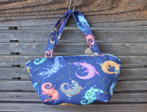 Gecko Lizard reptile  fabric, vinyl lined bag, perfect for snack or lunch, cosmetics, makeup or even as a purse, Use as a fun gift bag picture