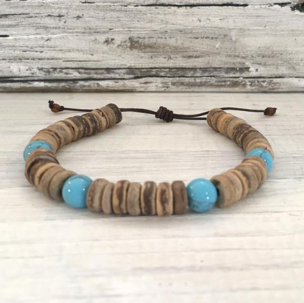 Magnesite & Coconut Bracelet picture