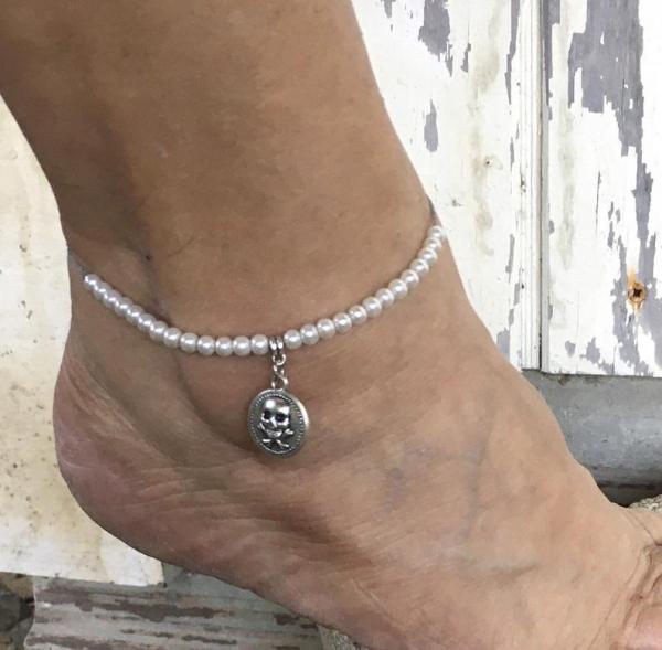 Pirate Queen Pearl Bracelet or Anklet picture